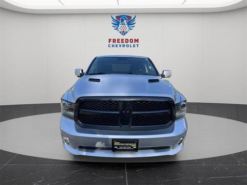 2018 RAM 1500 Night Crew Cab 4x4 5'7' Box