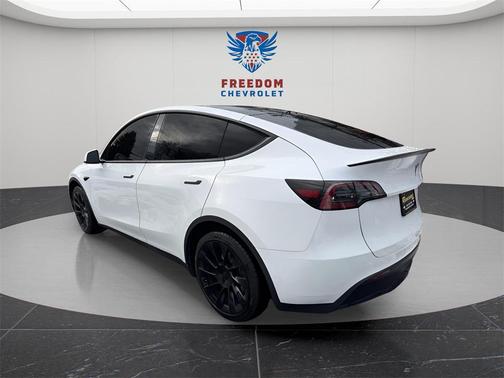 2024 Tesla Model Y Long Range Dual Motor All-Wheel Drive