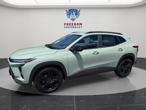 Cacti Green 2026 Chevrolet Trax FWD ACTIV