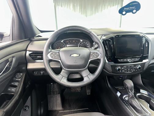 Summit White 2023 Chevrolet Traverse LT Cloth