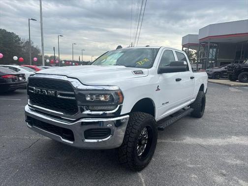 2019 RAM 2500 Tradesman Crew Cab 4x4 6'4' Box