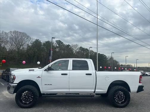 2019 RAM 2500 Tradesman Crew Cab 4x4 6'4' Box