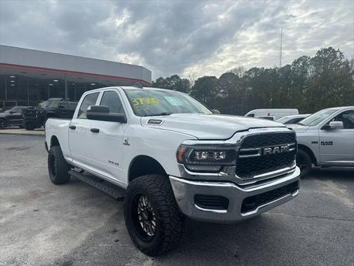 2019 RAM 2500 Tradesman Crew Cab 4x4 6'4' Box