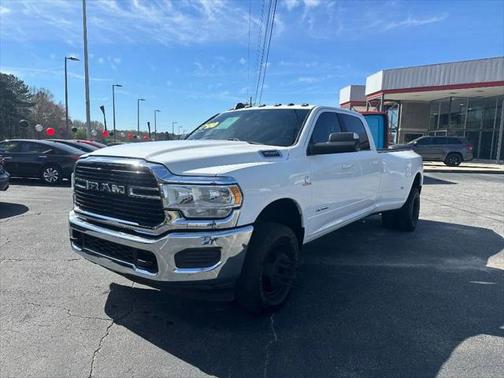 2021 RAM 3500 Big Horn Crew Cab 4x4 8' Box