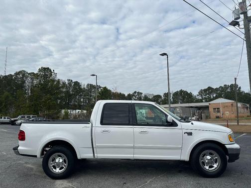 2002 Ford F-150 Lariat SuperCrew