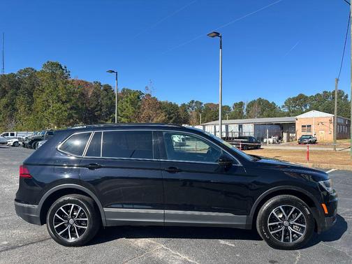 2021 Volkswagen Tiguan 2.0T SE