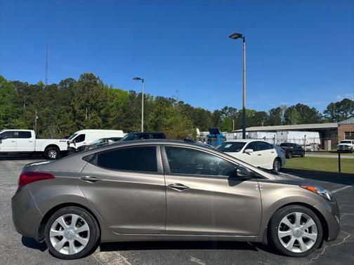 2013 Hyundai ELANTRA Limited