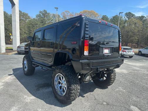 Black 2004 Hummer H2 Base