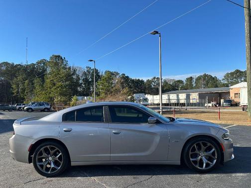 2016 Dodge Charger R/T