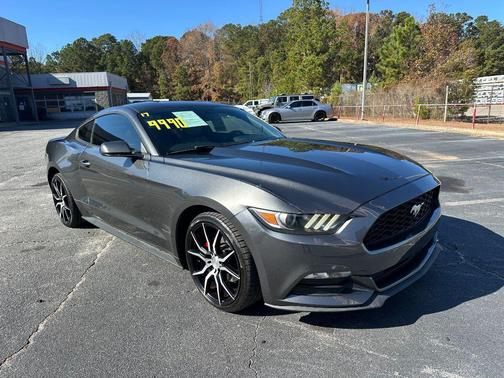 2017 Ford Mustang V6