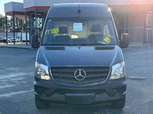 2018 Mercedes-Benz Sprinter 2500 Standard Roof