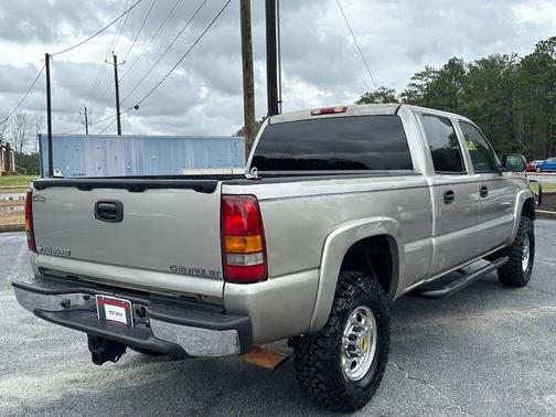 2002 Chevrolet Silverado 2500 LS H/D Crew Cab