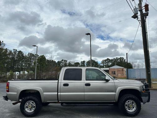 2002 Chevrolet Silverado 2500 LS H/D Crew Cab