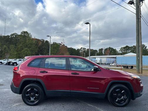 2014 Jeep Cherokee Sport