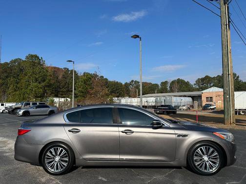 2016 Kia K900 Luxury 3.8L