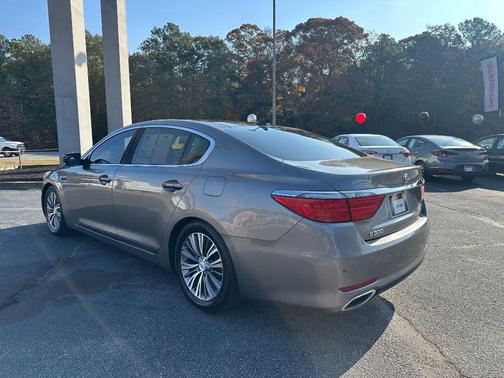 2016 Kia K900 Luxury 3.8L