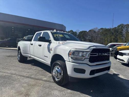 2020 RAM 3500 Tradesman Crew Cab 4x4 8' Box