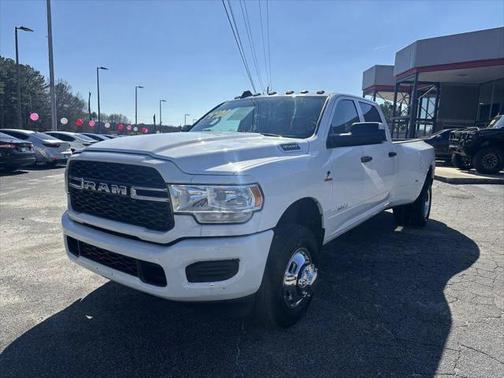 2020 RAM 3500 Tradesman Crew Cab 4x4 8' Box
