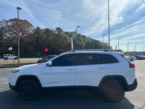 2018 Jeep Cherokee Latitude Plus