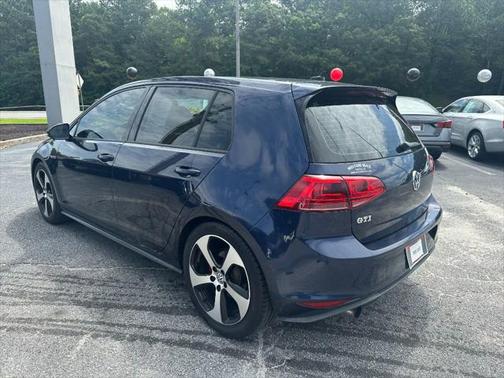 2015 Volkswagen Golf GTI 2.0T S 4-Door