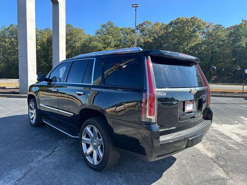 2019 Cadillac Escalade Luxury
