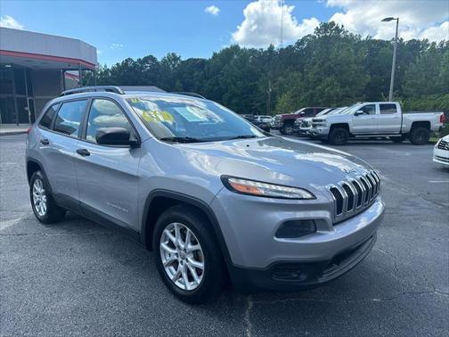 2016 Jeep Cherokee Sport