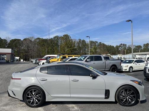 2023 Kia Stinger GT-Line