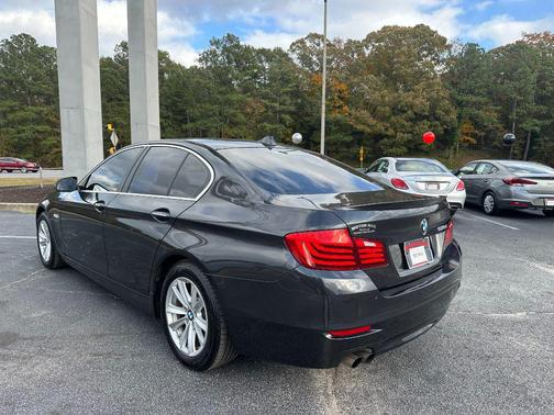 2016 BMW 528 528i