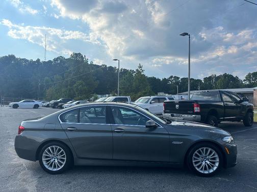 2015 BMW 528 528i