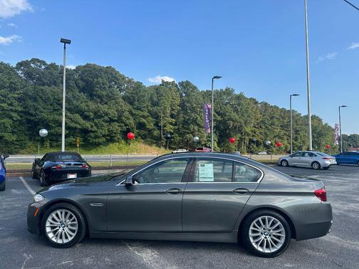 2015 BMW 528 528i