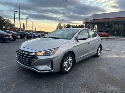 2020 Hyundai ELANTRA SEL