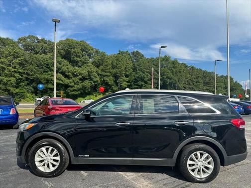 2017 Kia Sorento LX