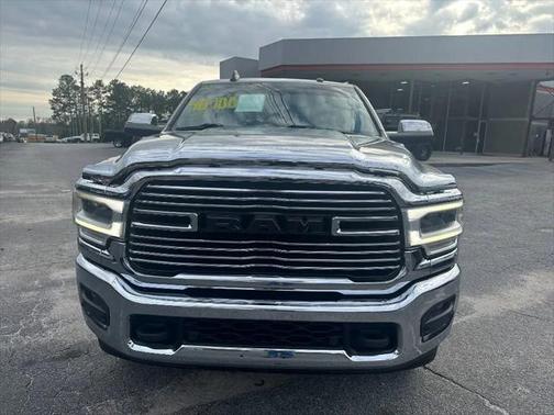 2022 RAM 2500 Laramie Crew Cab 4x4 6'4' Box