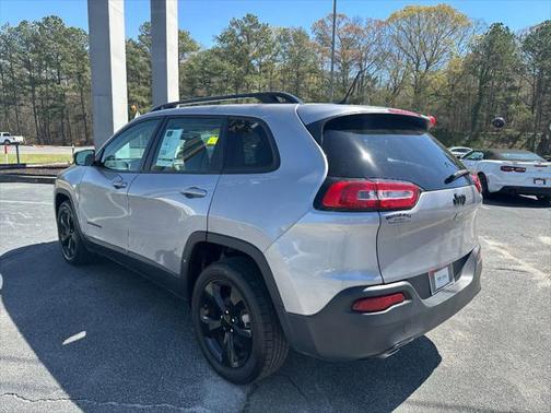 2018 Jeep Cherokee Latitude