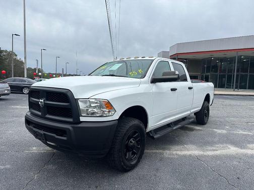 2018 RAM 2500 Tradesman Crew Cab 4x4 8' Box