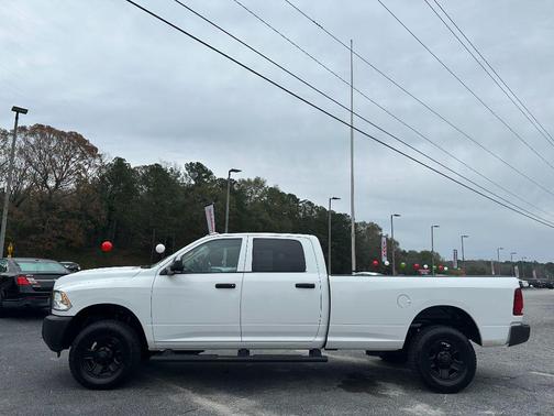 2018 RAM 2500 Tradesman Crew Cab 4x4 8' Box