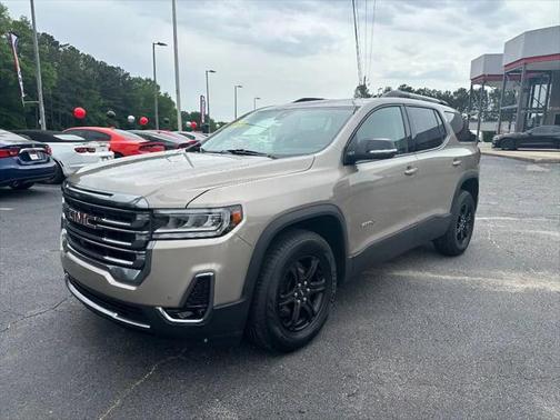 2022 GMC Acadia AWD AT4