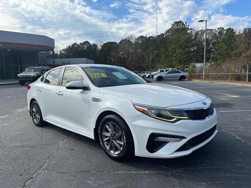 2020 Kia Optima LX