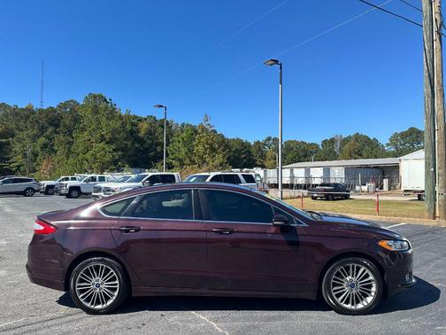 2013 Ford Fusion SE
