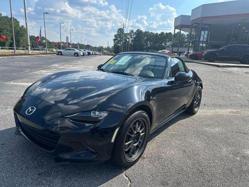2016 Mazda MX-5 Miata Sport