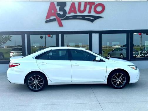 2016 Toyota Camry XSE