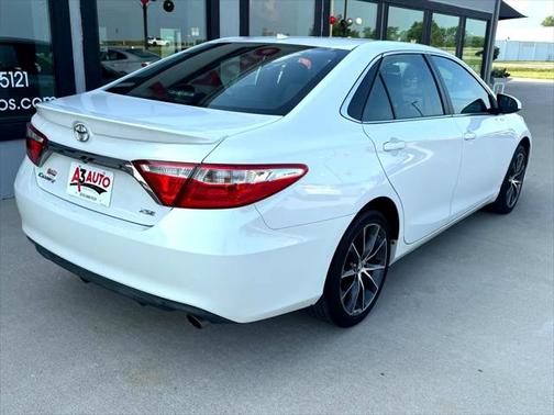 2016 Toyota Camry XSE
