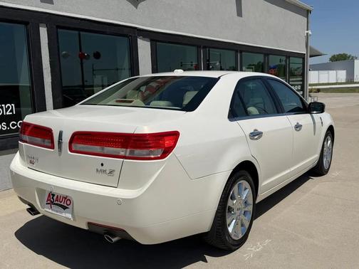 White Platinum Metallic Tri-Coat 2012 Lincoln MKZ Base