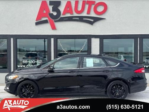Agate Black 2019 Ford Fusion SE Sedan
