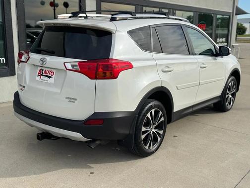 Blizzard Pearl 2015 Toyota RAV4 Limited