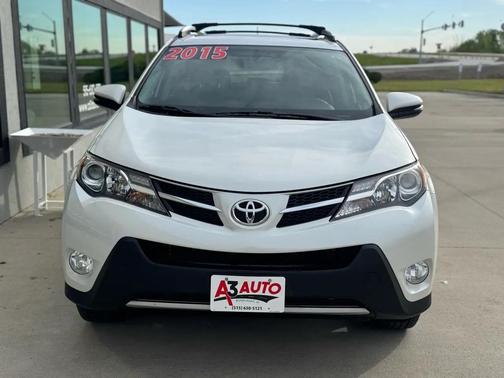 Blizzard Pearl 2015 Toyota RAV4 Limited