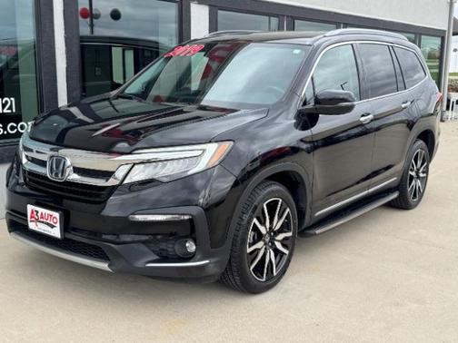 2019 Honda Pilot Touring 8-Passenger