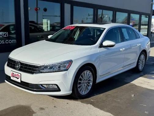 2016 Volkswagen Passat 1.8T SE w/Technology