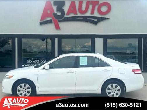 2011 Toyota Camry LE
