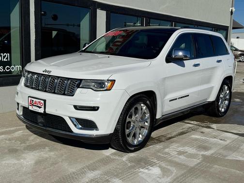 2020 Jeep Grand Cherokee Summit